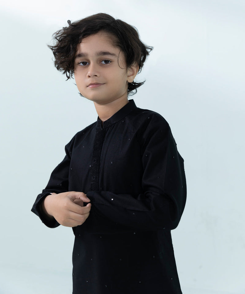 Embroidered Cambric Kurta