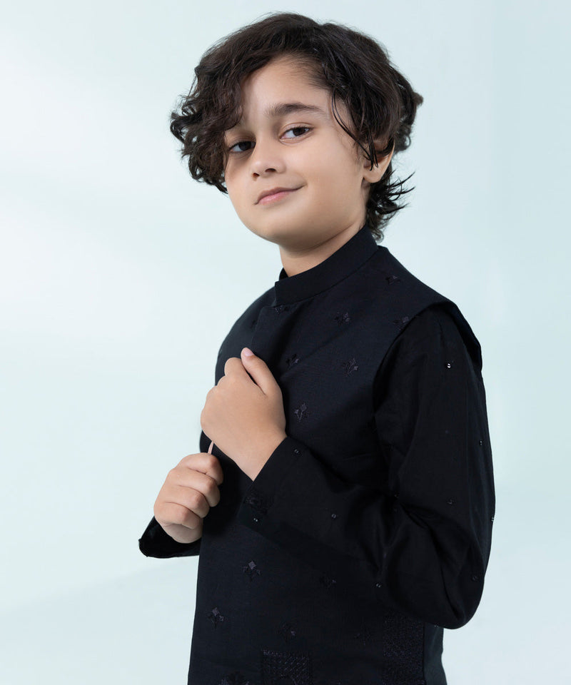 Embroidered Dobby Waistcoat