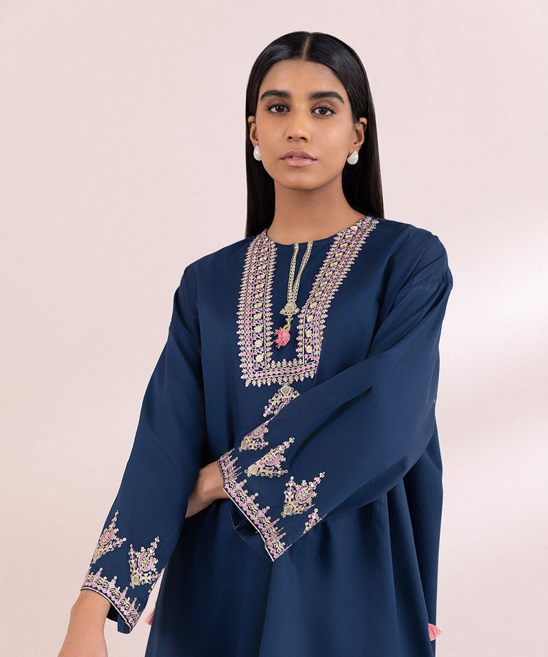 Embroidered Dobby Shirt