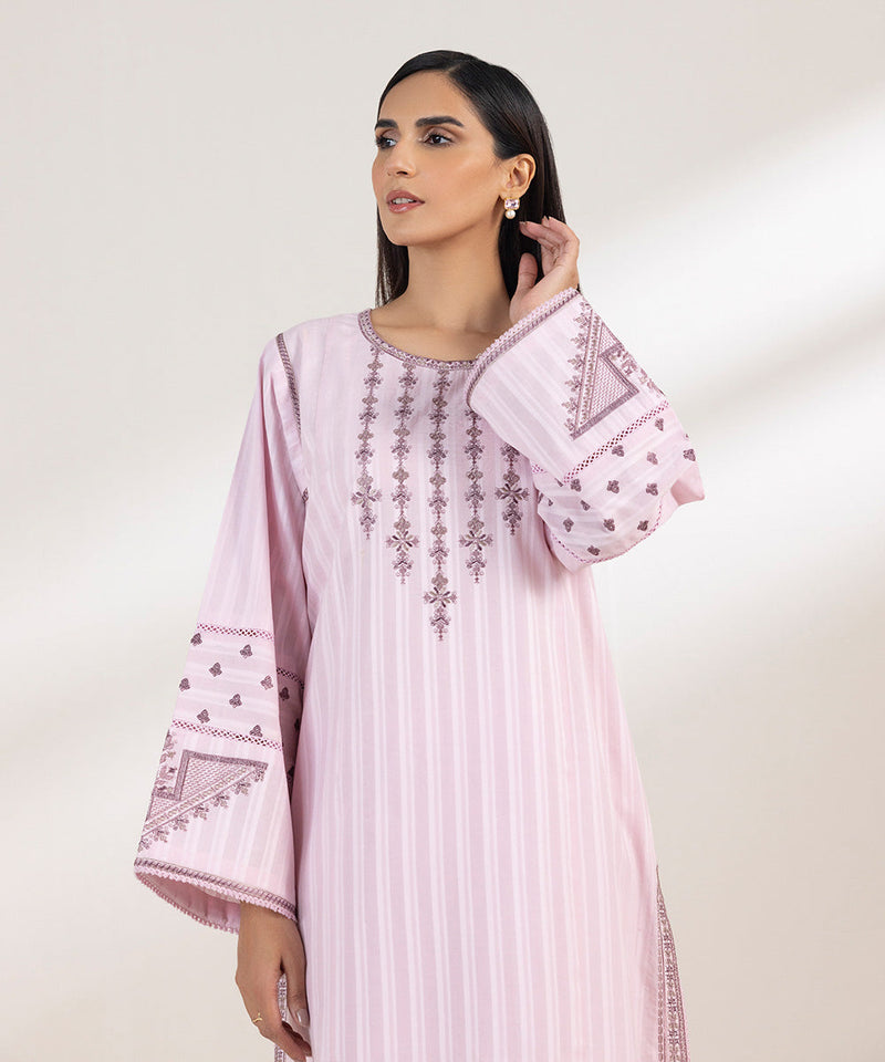 Embroidered Dobby Shirt