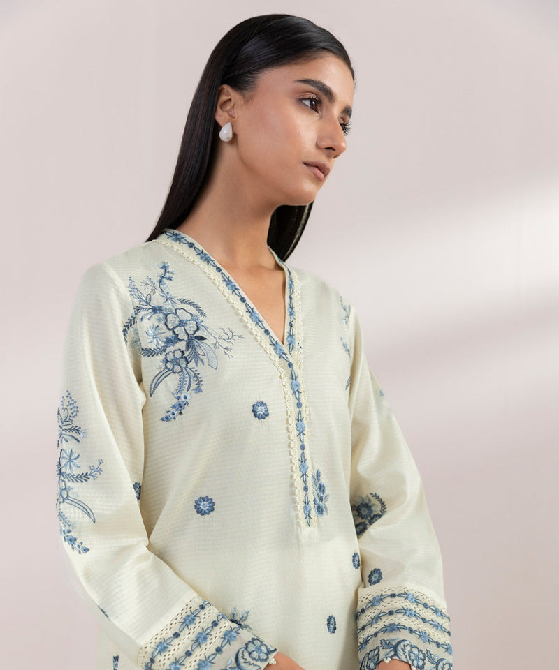 Embroidered Dobby Shirt