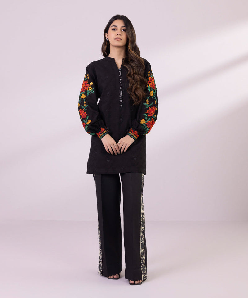 2 Piece - Embroidered Jacquard Suit