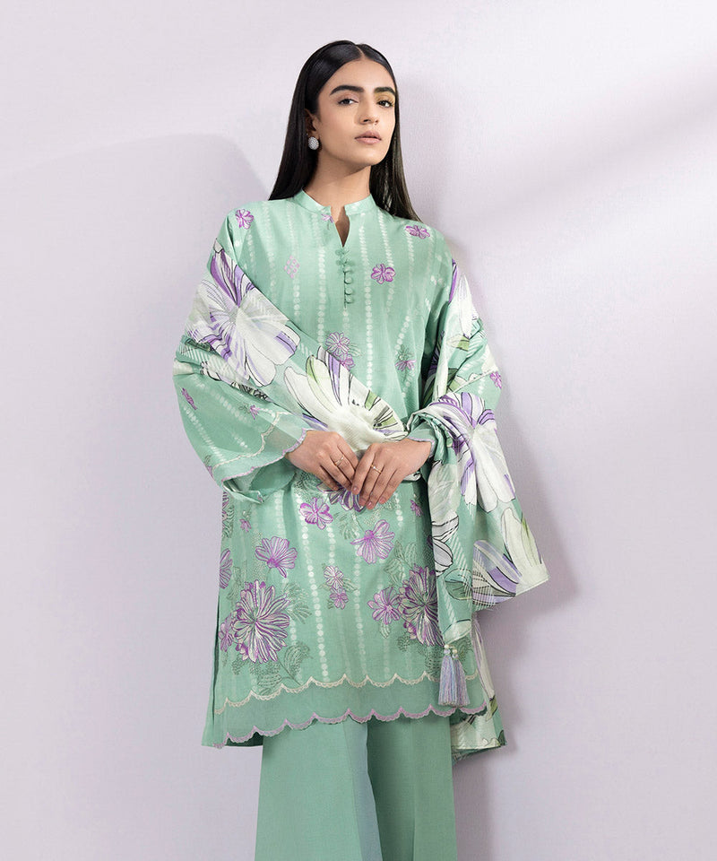 3 Piece - Embroidered Jacquard Suit