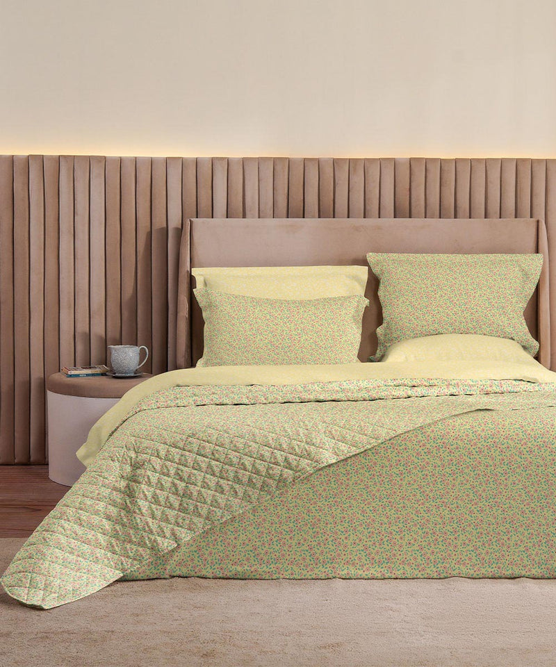 Flowerbed - Bed Spread