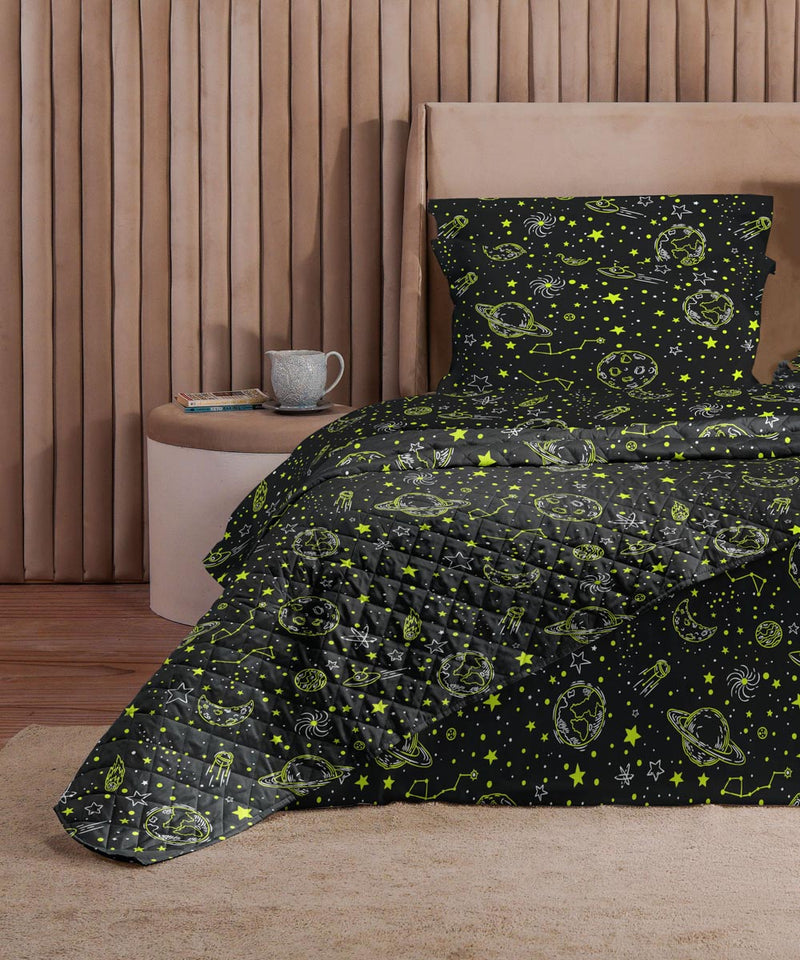 Space Dreams - Bed Spread