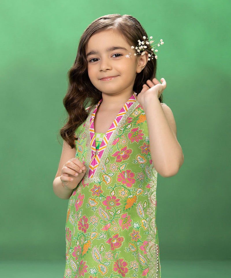 Embroidered Dobby Kurta