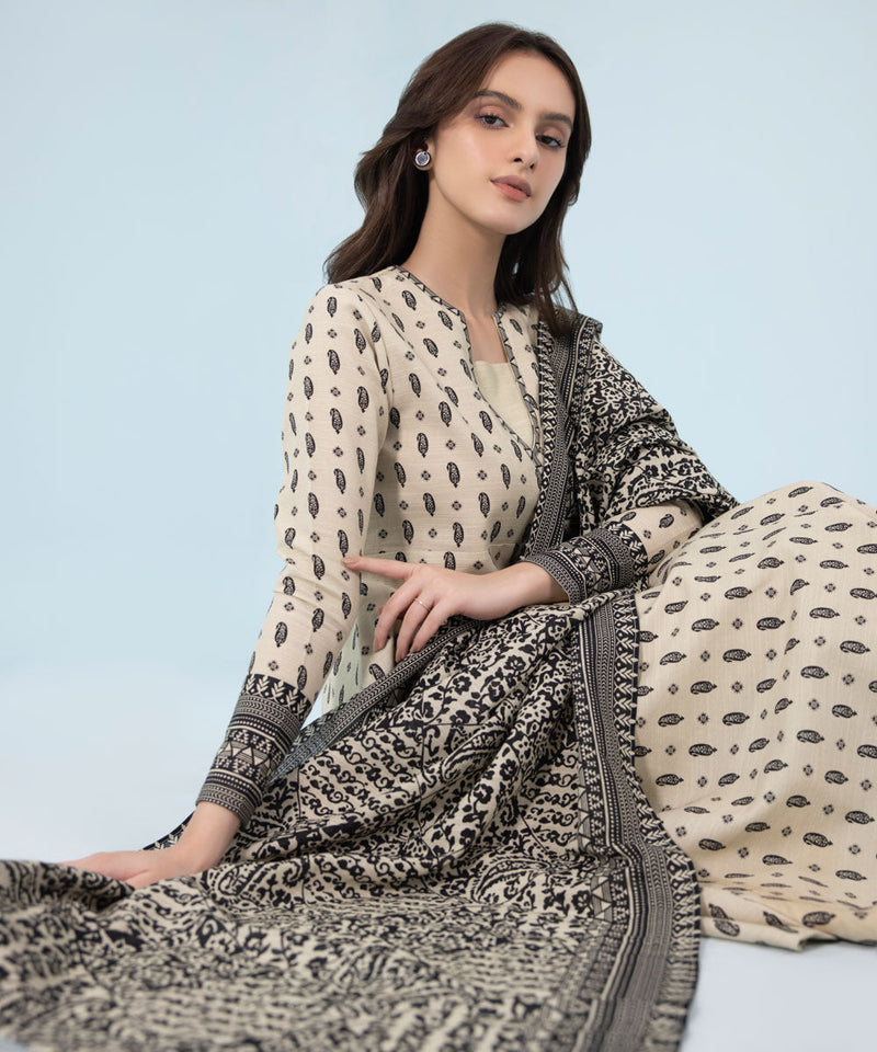 2 Piece - Printed Khaddar Suit