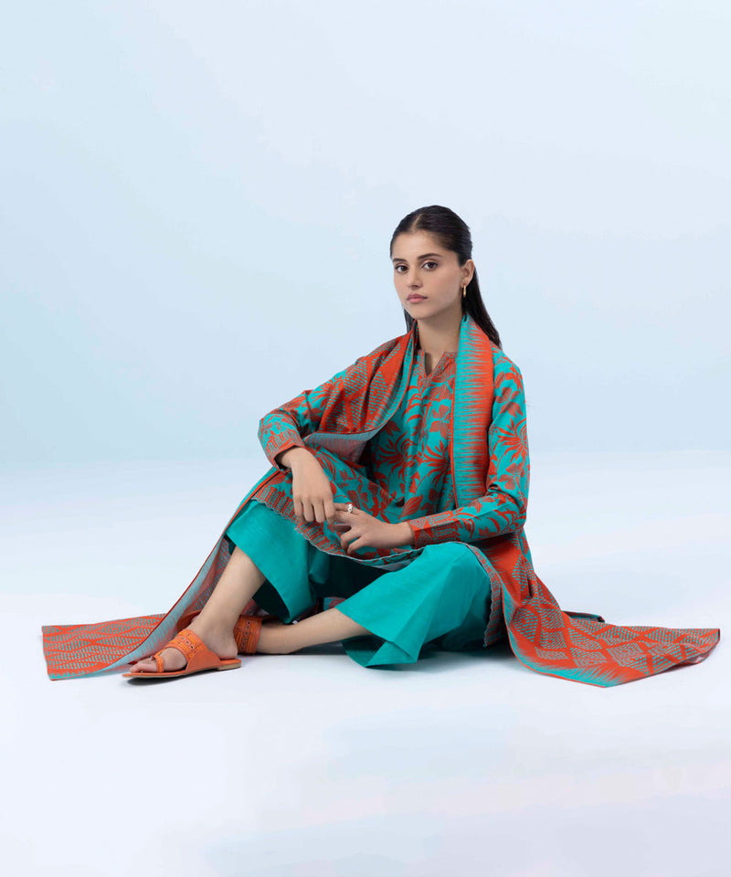 3 Piece - Printed Khaddar Suit