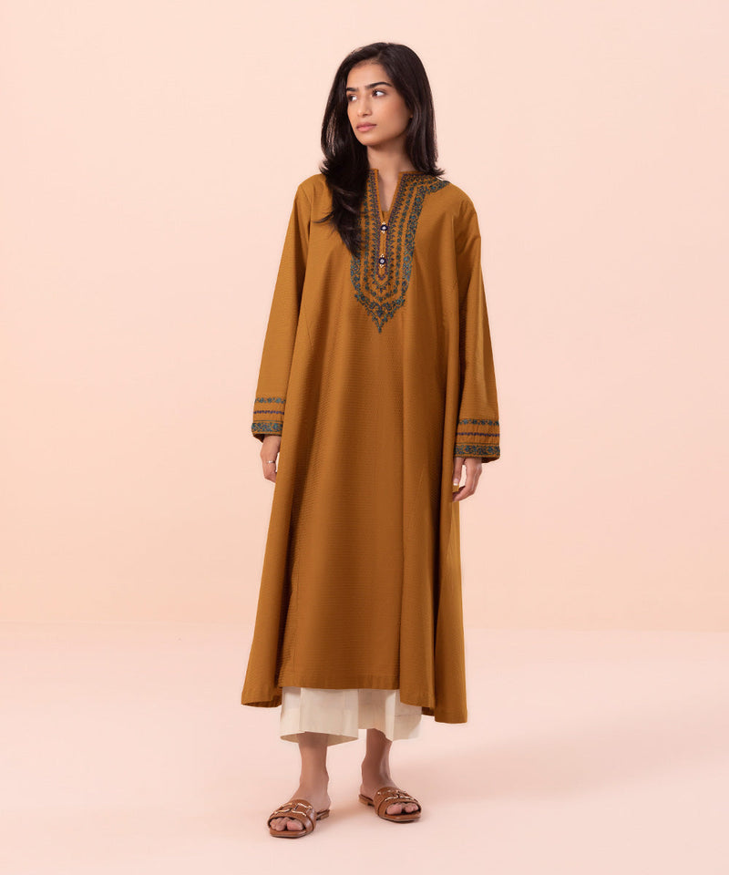 Embroidered Dobby Shirt