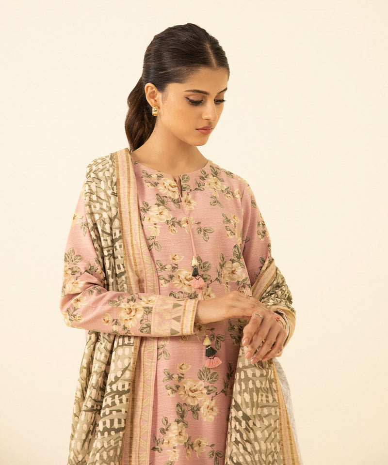 3 Piece - Printed Khaddar Suit