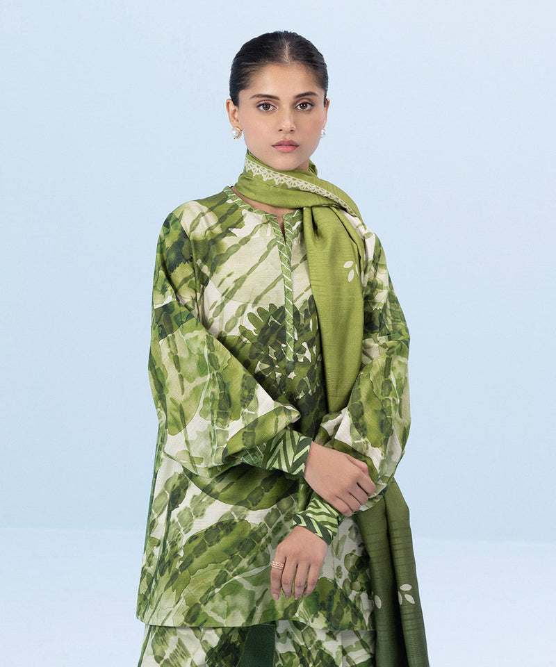 3 Piece - Printed Khaddar Suit