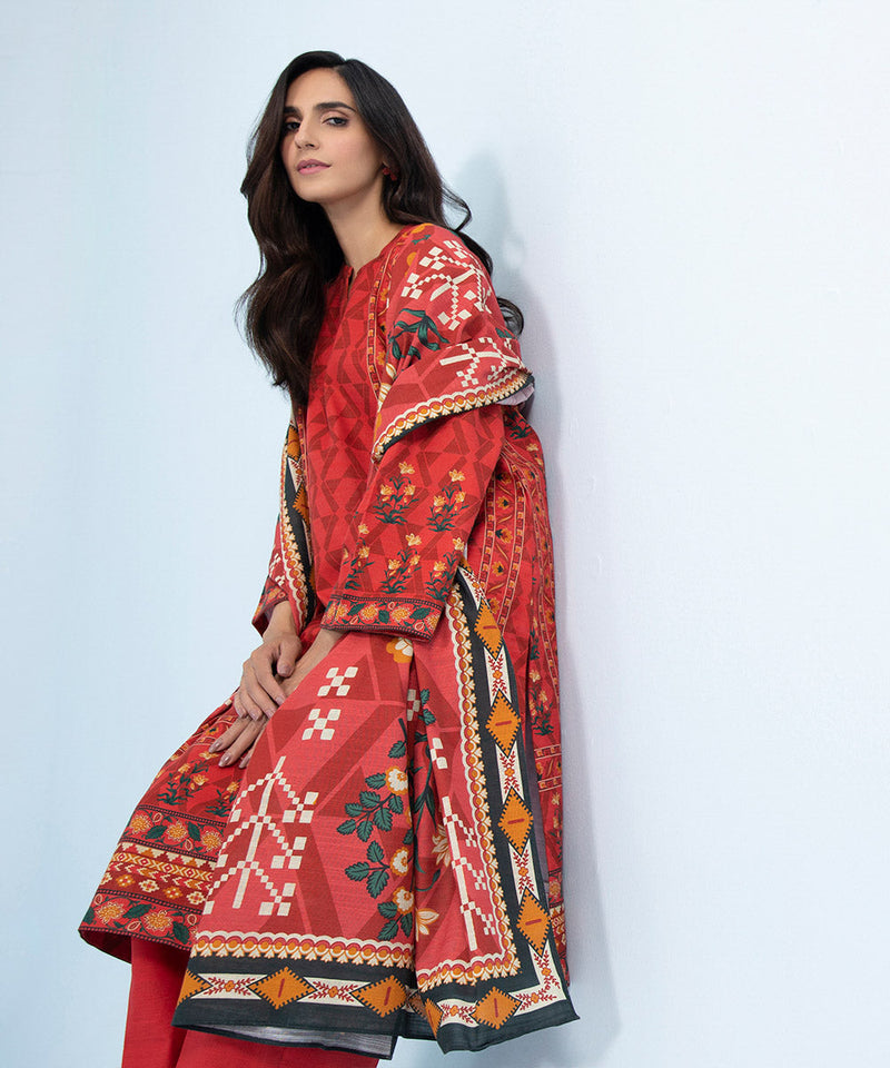 3 Piece - Printed Khaddar Suit