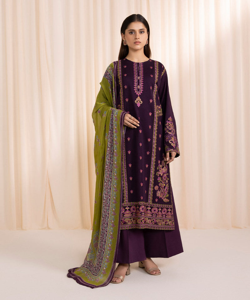 3 Piece - Embroidered Cotton Karandi Suit