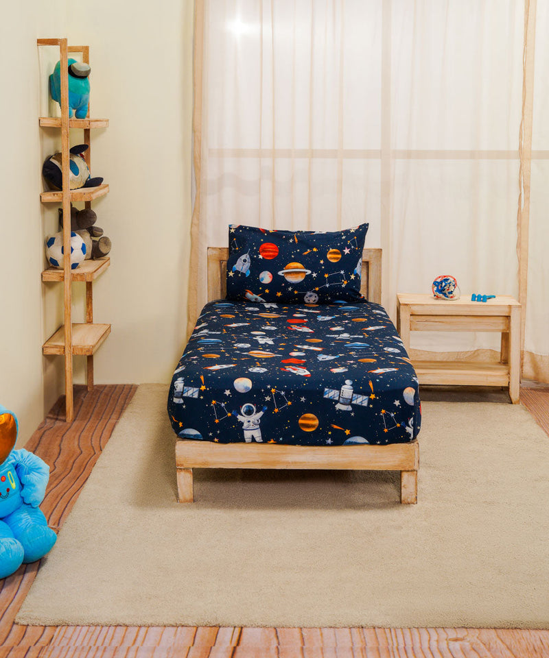 Astronaut in Space - Fitted Sheet