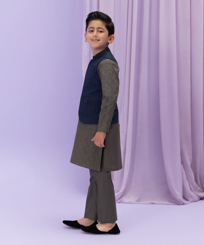 Embroidered Cambric Waistcoat