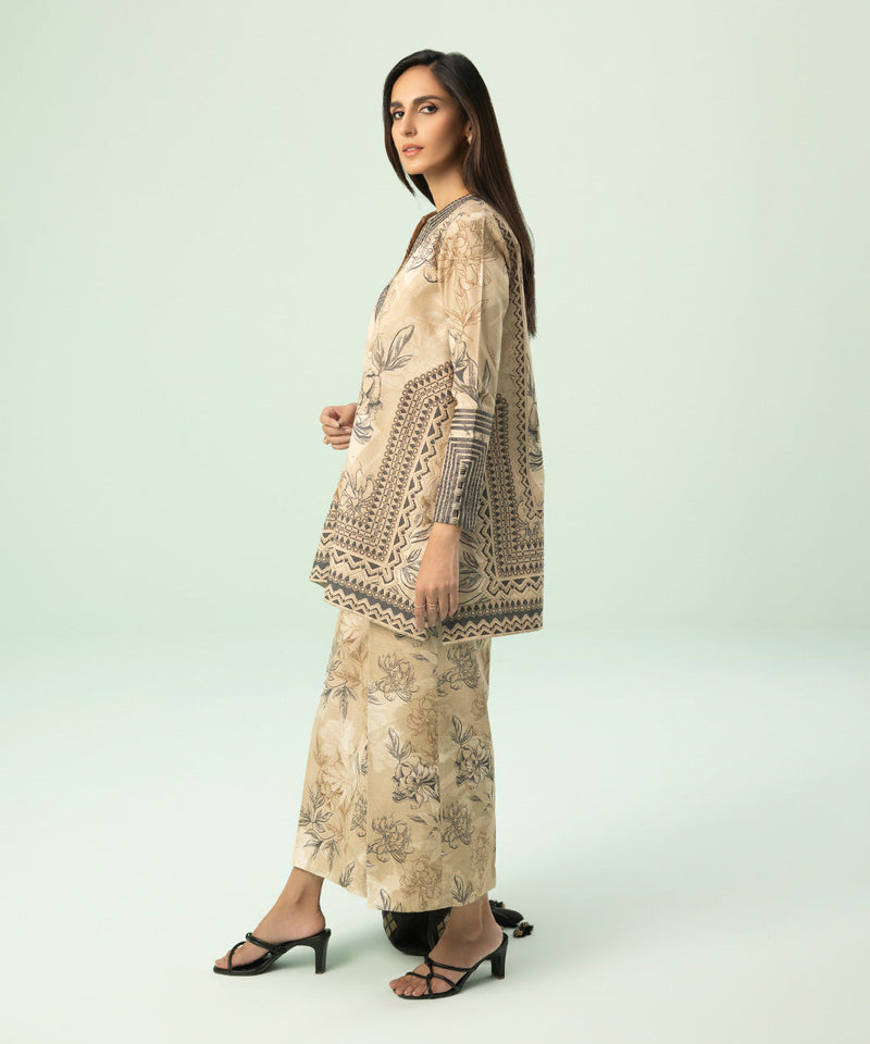 3 Piece - Embroidered Khaddar Suit