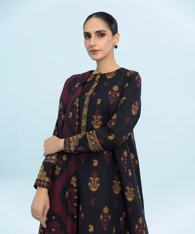 3 Piece - Embroidered Jacquard Suit